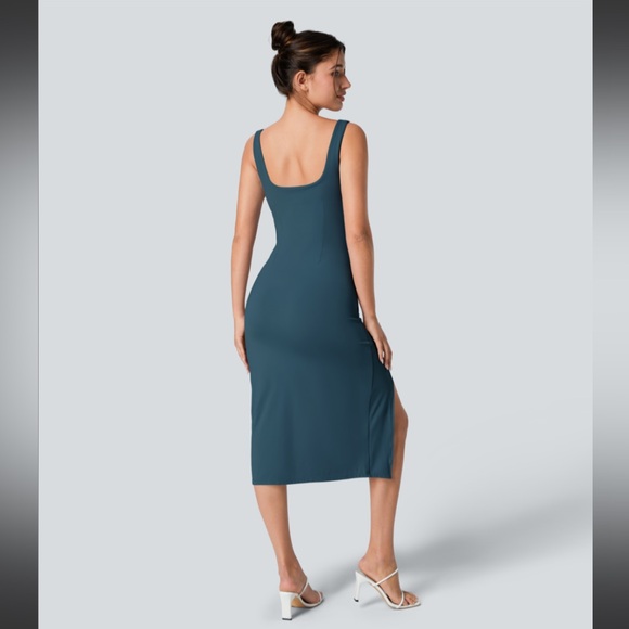 Halara Square Neck Backless Corset
Ruched Split Bodycon Midi Dress - Picture 2 of 11